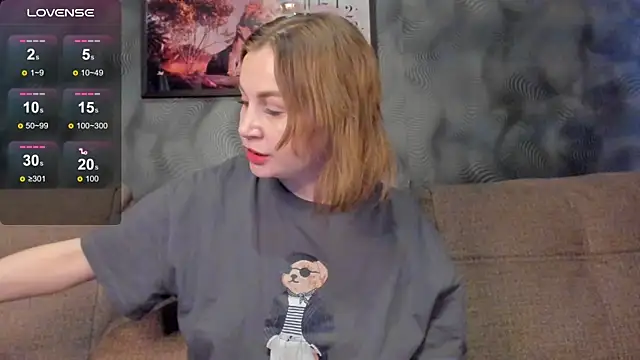 Snapshot of CassieMils chatting on 04/30/26, 06:31 CassieMils online show from 04/30/26, 06:31