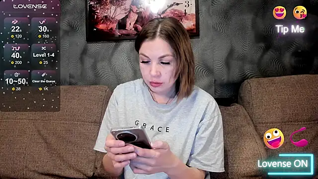 Snapshot of CassieMils chatting on 05/06/26, 09:25 CassieMils online show from 05/06/26, 09:25