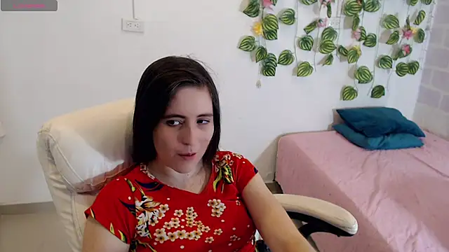 tania sweet   online show from 09/15/25, 05:02