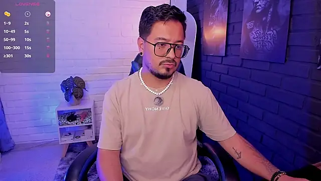 DaviidEvans  online show from 05/23/26, 04:33