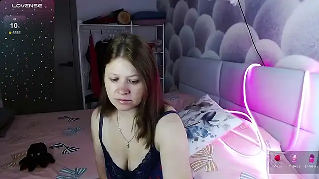 alekasamui online show from 09/12/25, 08:42