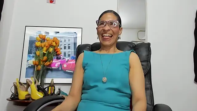 Snapshot of Aries_Mature chatting on 11/20/25, 09:03 Aries Mature online show from 11/20/25, 09:03