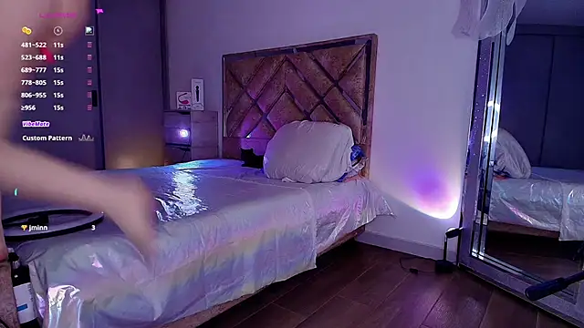 GoddessLinda04 online show from 09/27/25, 10:04