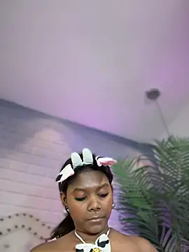 Tayra Siny online show from 01/30/25, 07:59