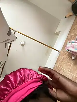 Tayra Siny online show from 01/10/26, 06:09