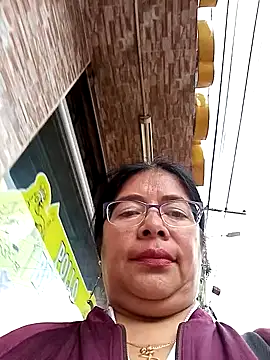 Snapshot of __valentina18 chatting on 03/18/25, 04:15   valentina18 online show from 03/18/25, 04:15