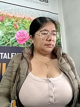   valentina18 online show from 03/06/26, 01:07