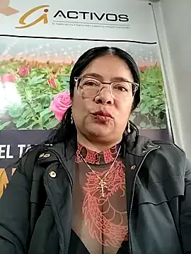 Snapshot of __valentina18 chatting on 05/25/26, 12:22 valentina18 online show from 05/25/26, 12:22