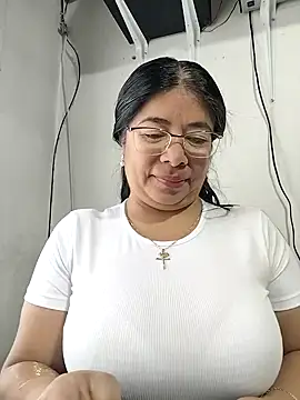 Snapshot of __valentina18 chatting on 07/27/26, 01:07 valentina18 online show from 07/27/26, 01:07