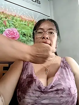 Snapshot of __valentina18 chatting on 07/28/26, 12:59 valentina18 online show from 07/28/26, 12:59