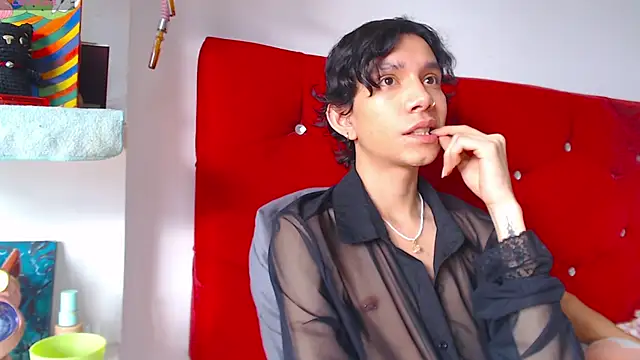 LAICK 01 online show from 04/15/26, 08:20