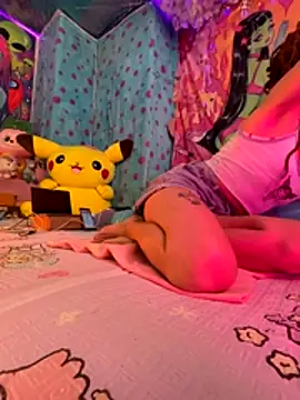 Snapshot of BABYUNICORN chatting on 11/07/25, 07:14 BABYUNICORN online show from 11/07/25, 07:14