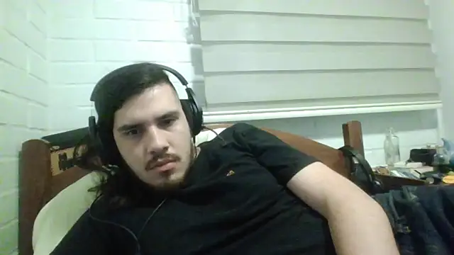 hung weeb online show from 01/20/25, 01:39