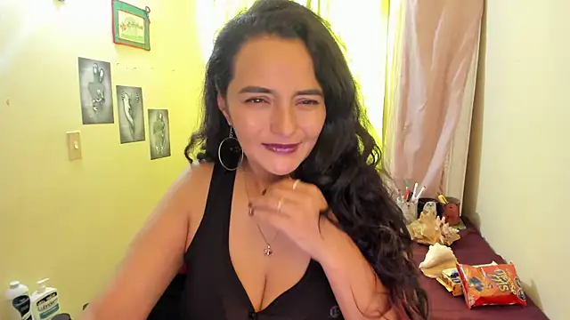 emma luxy online show from 12/23/24, 01:13