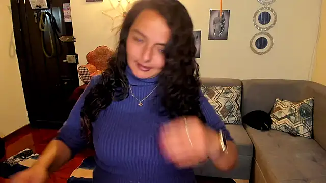 emma luxy online show from 03/04/25, 01:12