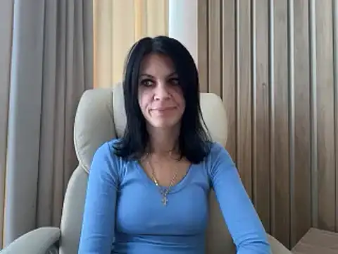 InjaAtHome online show from 10/25/25, 08:22