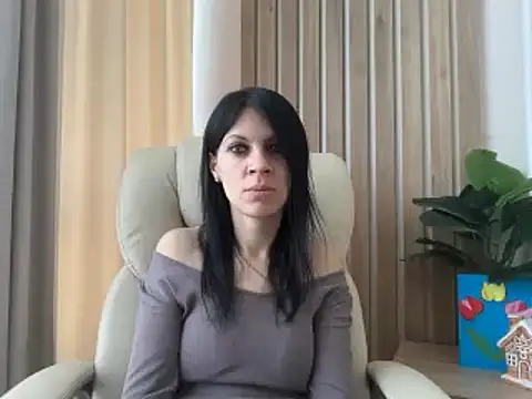Snapshot of InjaAtHome chatting on 04/30/26, 05:58 InjaAtHome online show from 04/30/26, 05:58