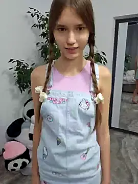 Snapshot of elikako chatting on 03/21/25, 09:56 elikako online show from 03/21/25, 09:56