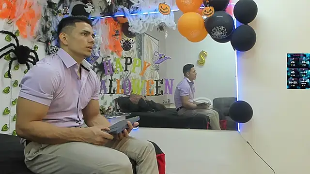 ChoreyTaiylor online show from 10/14/25, 03:13