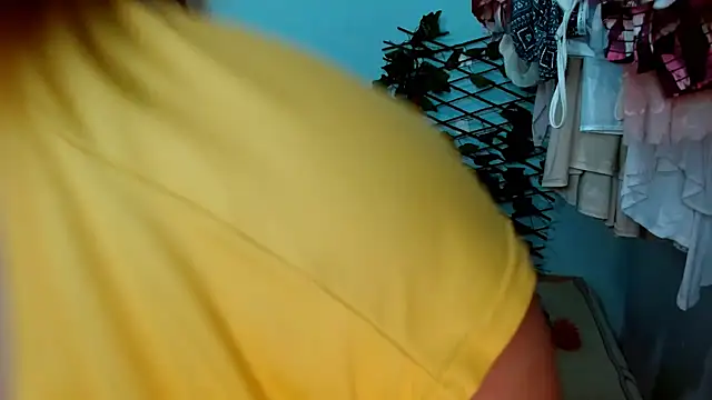 Snapshot of squirt322bbw chatting on 11/04/25, 07:13 squirt322bbw online show from 11/04/25, 07:13