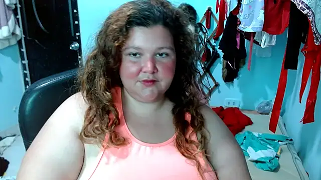 Snapshot of squirt322bbw chatting on 11/16/25, 05:29 squirt322bbw online show from 11/16/25, 05:29