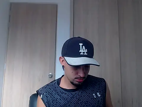 Snapshot of ChrisDamon chatting on 09/15/25, 12:16 ChrisDamon online show from 09/15/25, 12:16