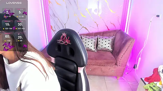 Snapshot of Nasha_abby chatting on 06/19/26, 08:34 Nasha abby online show from 06/19/26, 08:34