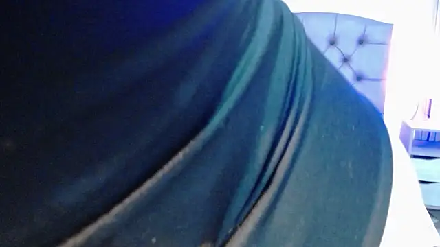 Snapshot of cheryl_hs chatting on 01/25/25, 04:45 cheryl hs online show from 01/25/25, 04:45