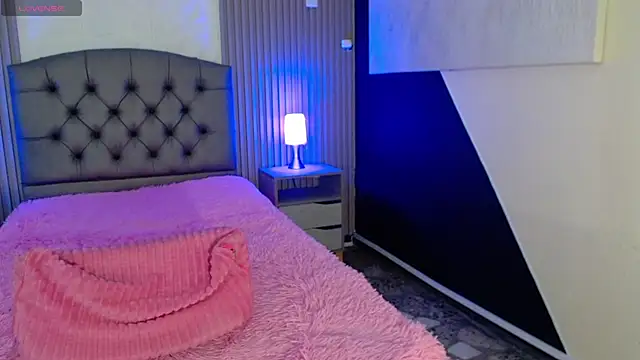 Snapshot of cheryl_hs chatting on 10/02/25, 03:13 cheryl hs online show from 10/02/25, 03:13