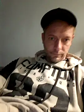 Snapshot of Percy_ohv chatting on 09/28/25, 11:32 Percy ohv online show from 09/28/25, 11:32