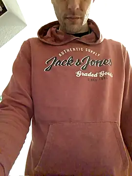 Snapshot of Percy_ohv chatting on 11/18/25, 07:07 Percy ohv online show from 11/18/25, 07:07