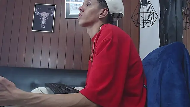 GaboReyes online show from 02/19/25, 05:49