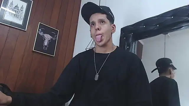 GaboReyes online show from 03/19/25, 09:49