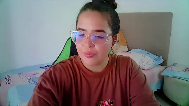  alicia z online show from 01/14/25, 05:45