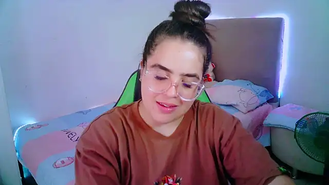  alicia z online show from 02/02/25, 05:59