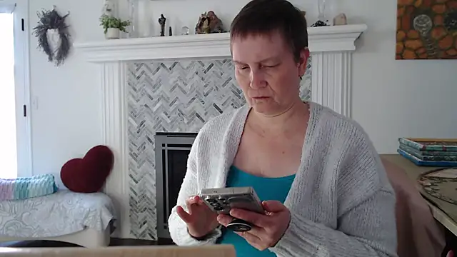 AuroraWillows online show from 03/12/26, 03:40