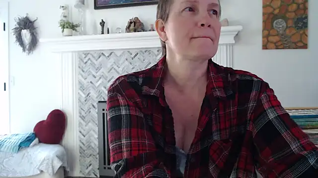 AuroraWillows online show from 03/17/26, 02:20