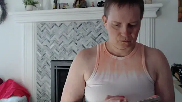 AuroraWillows online show from 04/03/26, 04:16