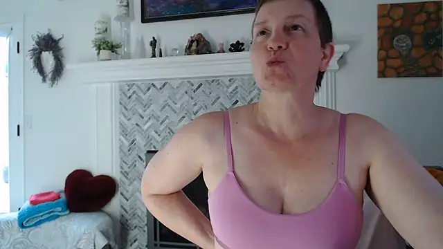 AuroraWillows online show from 05/21/26, 02:35