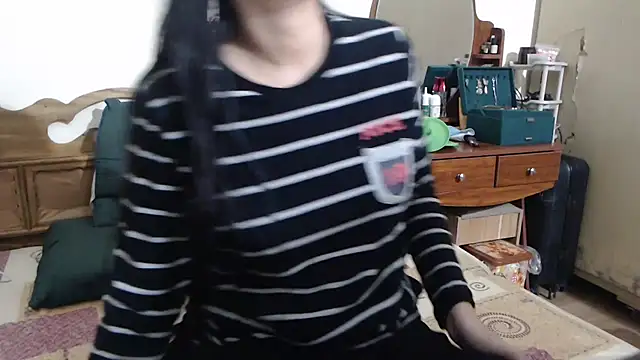 Snapshot of Beauty_Asian_Tina chatting on 11/05/25, 08:47 Beauty Asian Tina online show from 11/05/25, 08:47