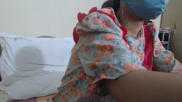 Snapshot of Beauty_Asian_Tina chatting on 01/14/26, 02:39 Beauty Asian Tina online show from 01/14/26, 02:39