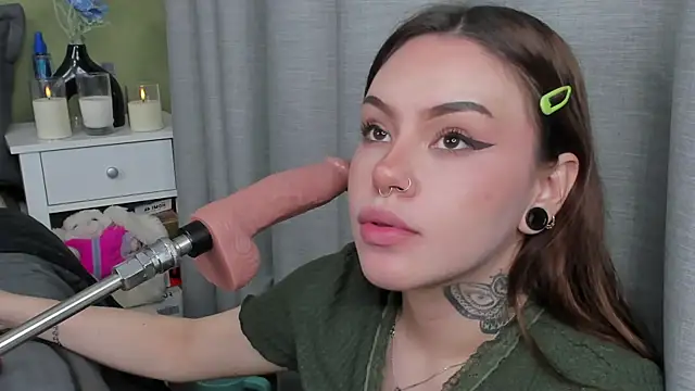 Snapshot of Jas_miin chatting on 03/23/25, 01:42 Jas miin online show from 03/23/25, 01:42