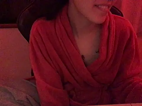 Snapshot of YumieCp chatting on 02/28/25, 11:25 YumieCp online show from 02/28/25, 11:25