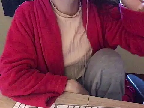 Snapshot of YumieCp chatting on 03/09/25, 03:01 YumieCp online show from 03/09/25, 03:01