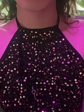 Snapshot of YumieCp chatting on 10/16/25, 04:35 YumieCp online show from 10/16/25, 04:35