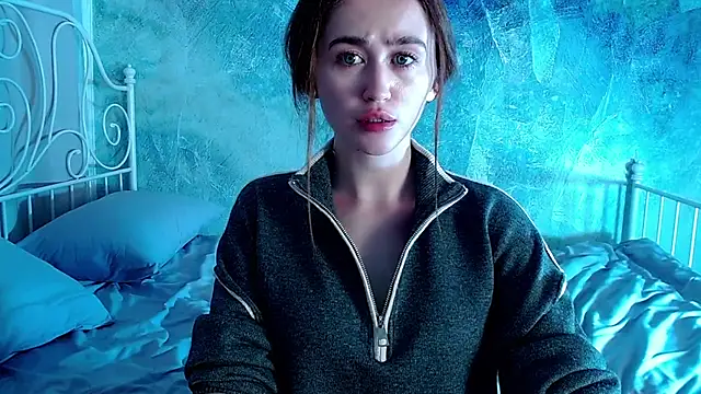 millllina online show from 11/30/25, 12:31