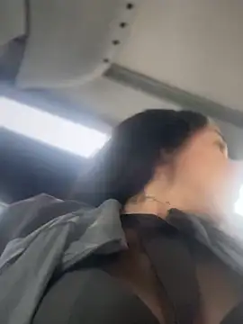   IRIS   online show from 12/28/24, 09:19