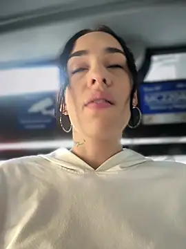   IRIS   online show from 01/07/25, 02:51