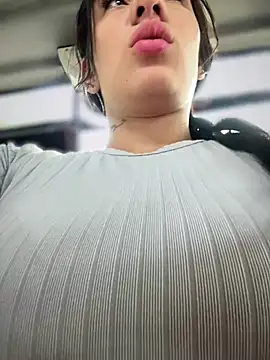   IRIS   online show from 02/06/25, 08:23