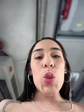   IRIS   online show from 02/10/25, 07:28